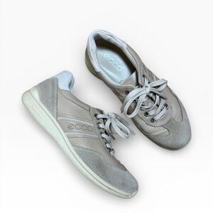 ECCO Women's Sneakers - EU Size 36 - GUC